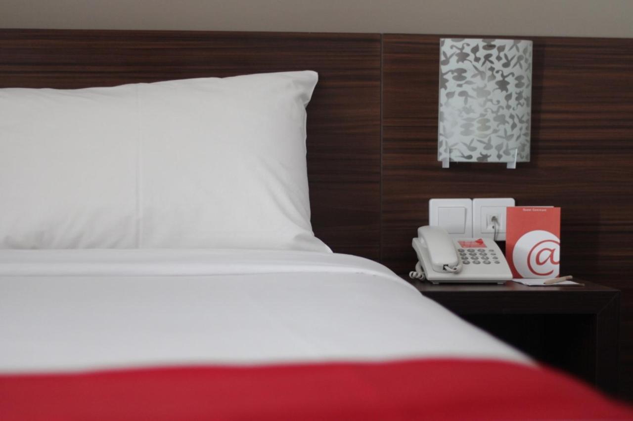 @Hom Premiere Timoho Hotel Jogjakarta Buitenkant foto